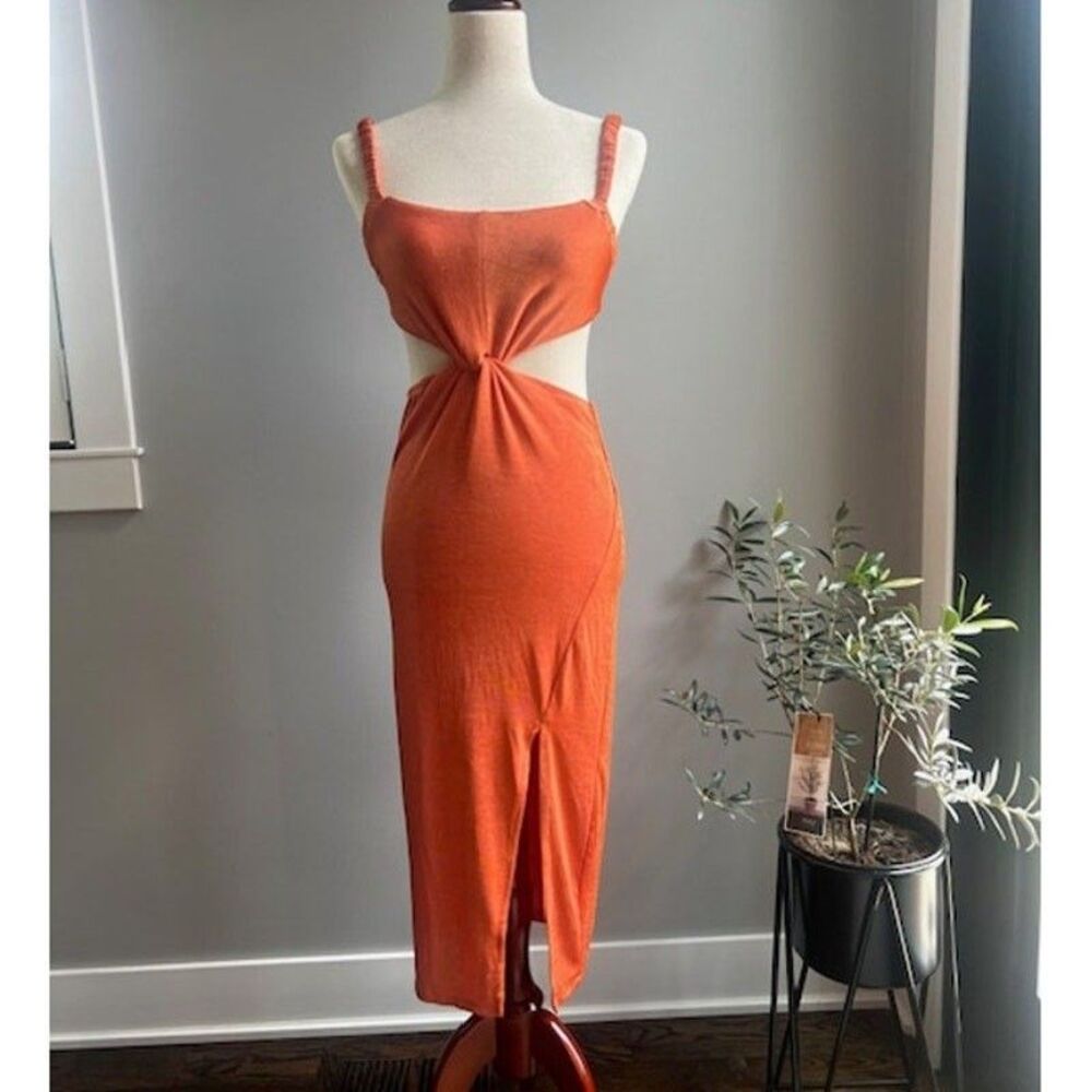 Love & Lemonade Women's Orange Twist Front Bodycon Dress Size Med